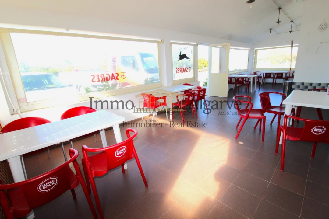 Moradia T2 para Venda em Albufeira e Olhos de Água Foto 29