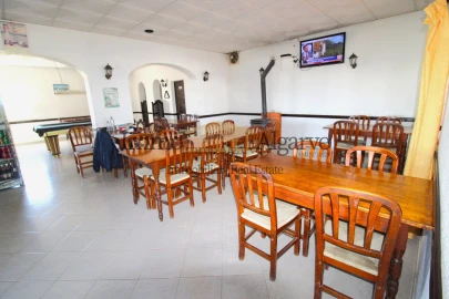 Moradia T2 para Venda em Albufeira e Olhos de Água