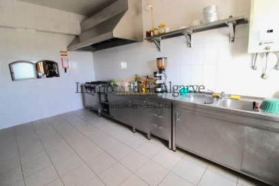 Moradia T2 para Venda em Albufeira e Olhos de Água