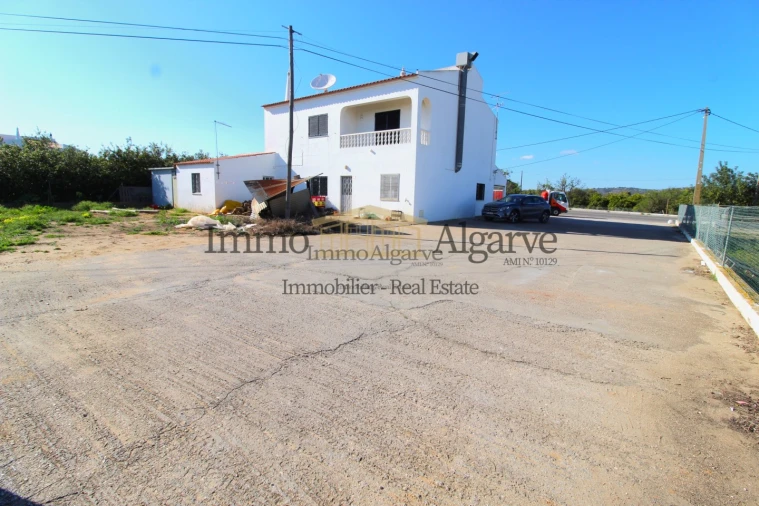 Moradia T2 para Venda em Albufeira e Olhos de Água Foto 3