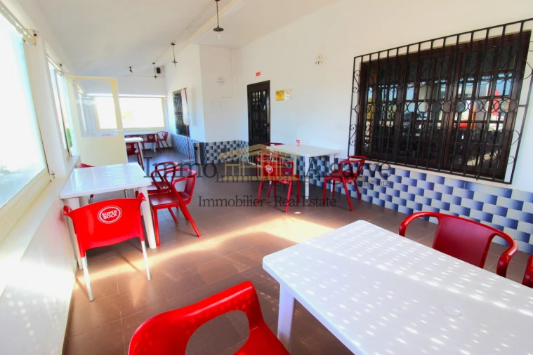 Moradia T2 para Venda em Albufeira e Olhos de Água Foto 30