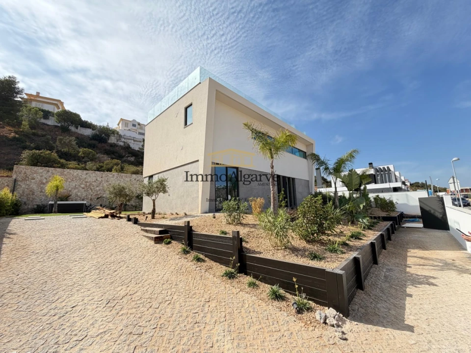 Moradia T4 para Venda em Albufeira e Olhos de Água Foto 35