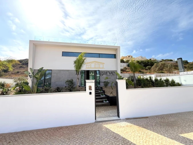 Moradia T4 para Venda em Albufeira e Olhos de Água Foto 7