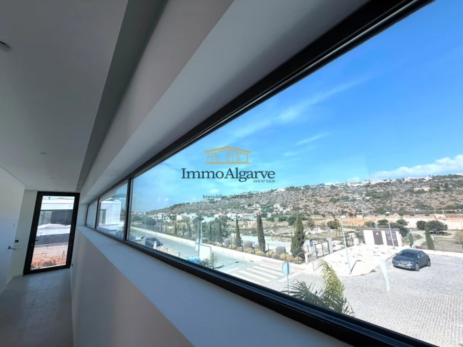 Moradia T4 para Venda em Albufeira e Olhos de Água Foto 11