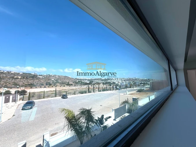 Moradia T4 para Venda em Albufeira e Olhos de Água Foto 16