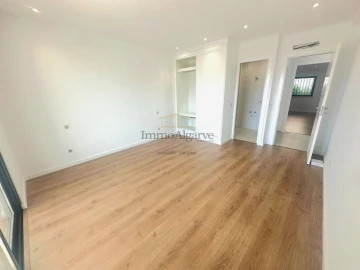 Moradia T5 para Venda em Guia