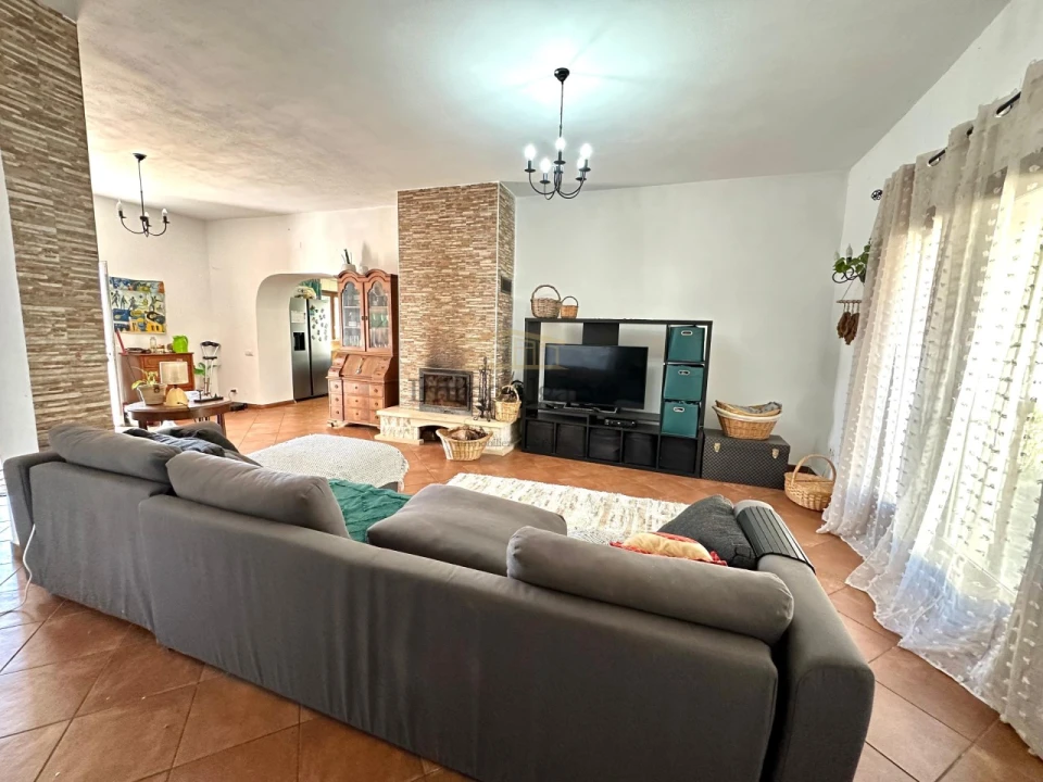 Moradia T4 para Venda em Paderne Foto 10