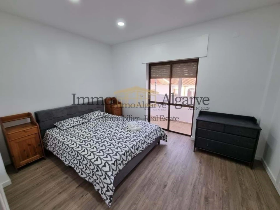 Apartamento T4 para Venda em Albufeira e Olhos de Água Foto 6