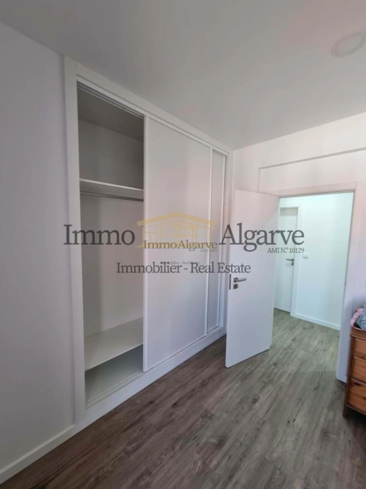 Apartamento T4 para Venda em Albufeira e Olhos de Água Foto 8