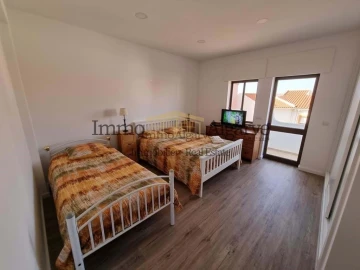 Apartamento T4 para Venda em Albufeira e Olhos de Água