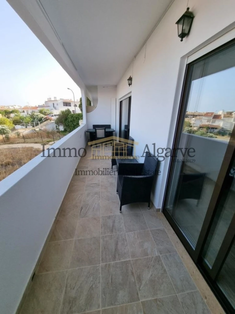 Apartamento T4 para Venda em Albufeira e Olhos de Água Foto 2