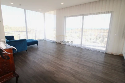 Apartamento T3 para Venda em Albufeira e Olhos de Água