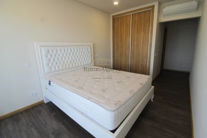 Apartamento T3 para Venda em Albufeira e Olhos de Água