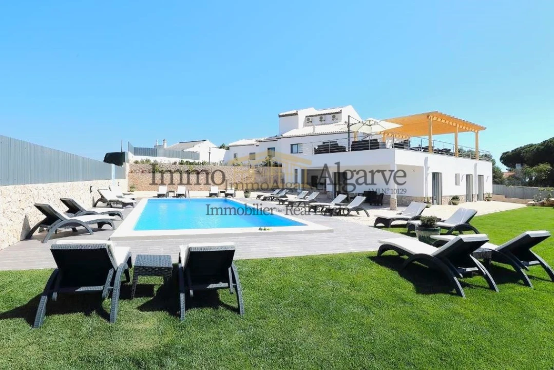 Negócio para Venda em Albufeira e Olhos de Água Foto 1