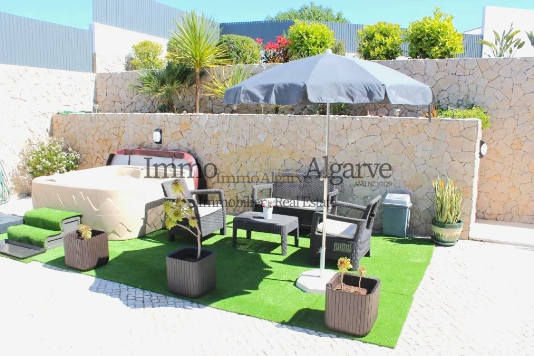 Negócio para Venda em Albufeira e Olhos de Água Foto 13