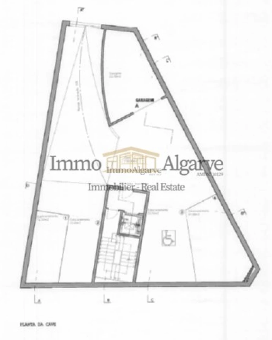 Terreno para Venda em Olhão Foto 2