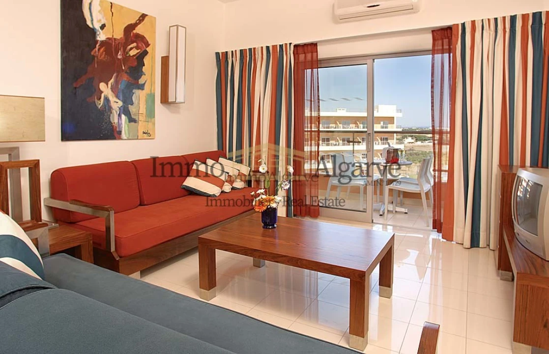 Apartamento T1 para Venda em Albufeira e Olhos de Água Foto 2