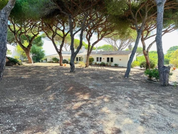 Moradia T5 para Venda em Albufeira e Olhos de Água