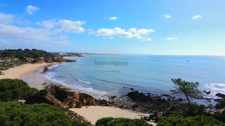 Moradia T5 para Venda em Albufeira e Olhos de Água Foto 8