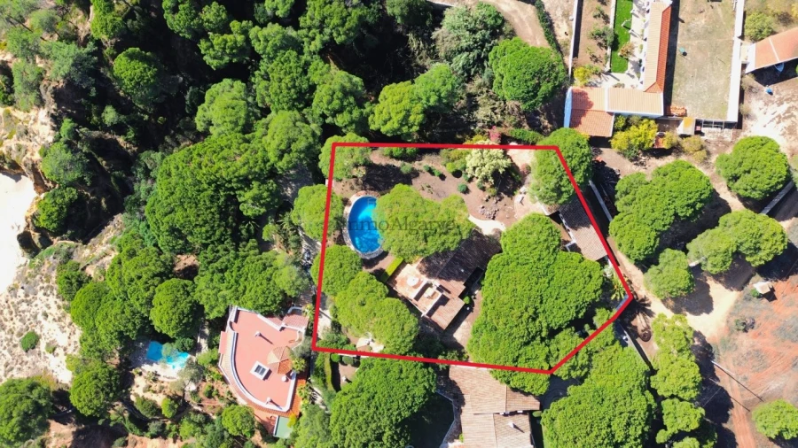 Moradia T5 para Venda em Albufeira e Olhos de Água Foto 9