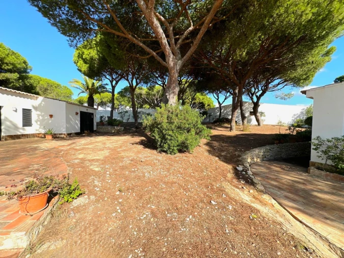 Moradia T5 para Venda em Albufeira e Olhos de Água Foto 23