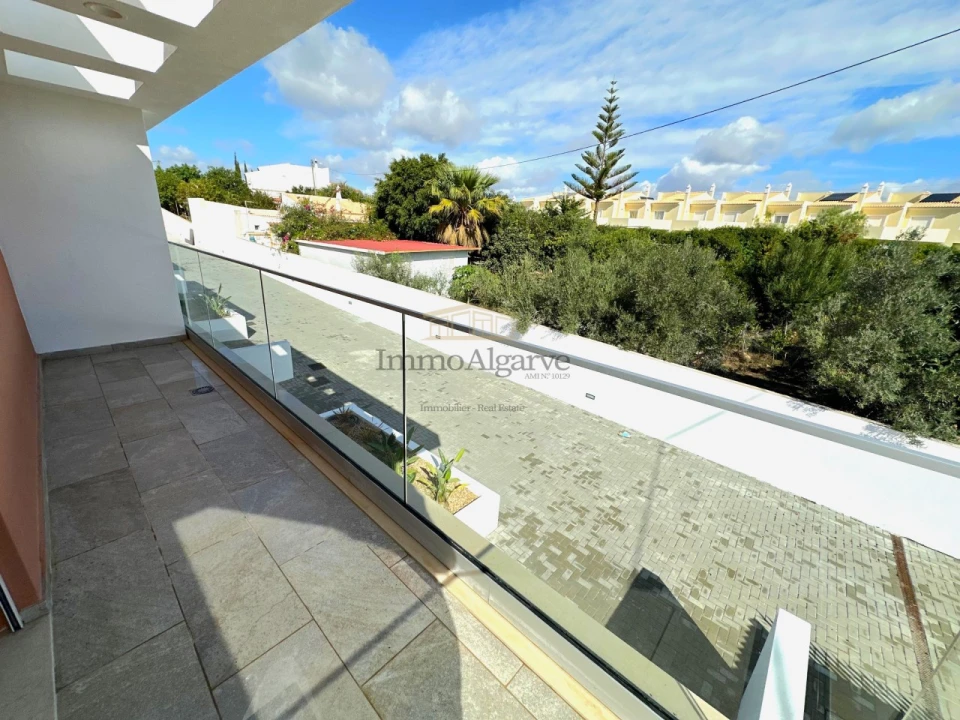 Quinta T3 para Venda em Albufeira e Olhos de Água Foto 33