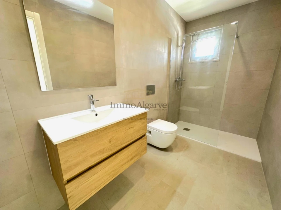 Quinta T3 para Venda em Albufeira e Olhos de Água Foto 34