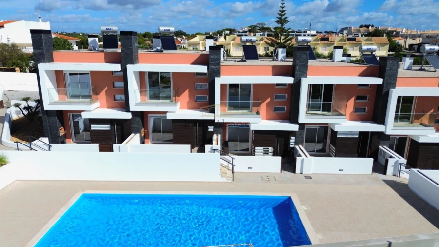 Quinta T3 para Venda em Albufeira e Olhos de Água Foto 5