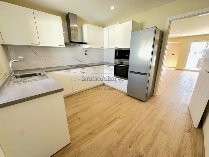 Quinta T3 para Venda em Albufeira e Olhos de Água Foto 17