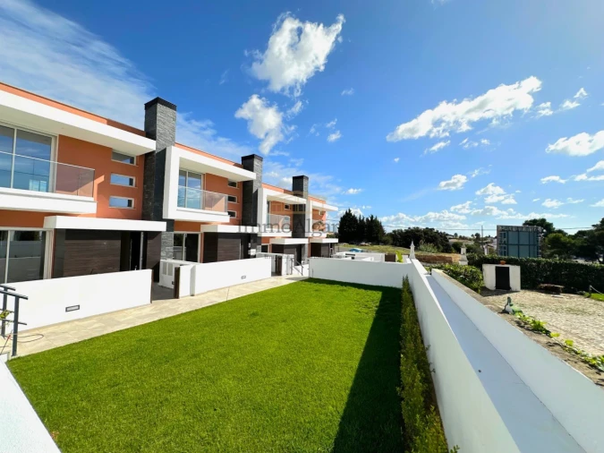 Quinta T3 para Venda em Albufeira e Olhos de Água Foto 38