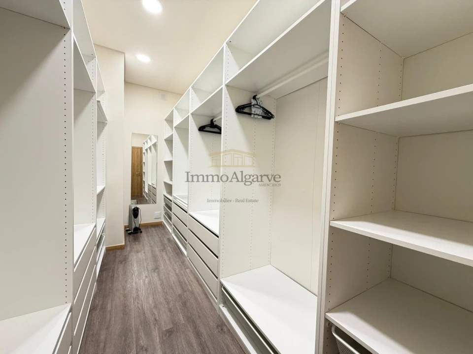 Apartamento T2 para Venda em Albufeira e Olhos de Água Foto 20