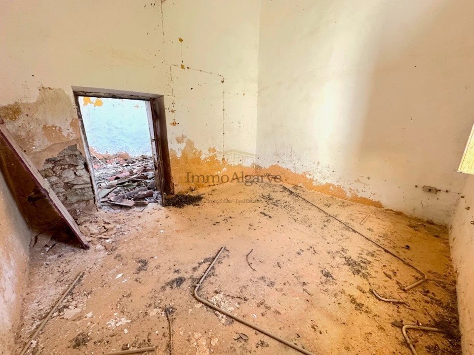 Terreno Misto para Venda em Ferreiras Foto 10