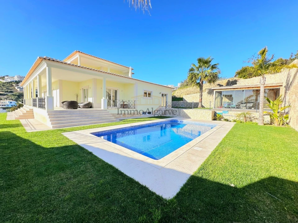 Moradia T4 para Venda em Albufeira e Olhos de Água Foto 26