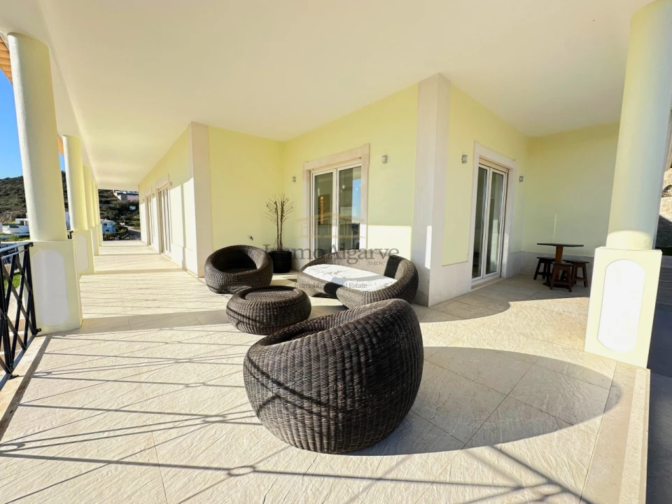 Moradia T4 para Venda em Albufeira e Olhos de Água Foto 28