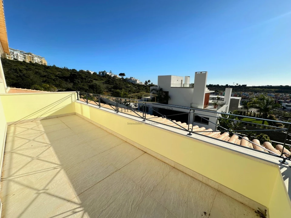 Moradia T4 para Venda em Albufeira e Olhos de Água Foto 45