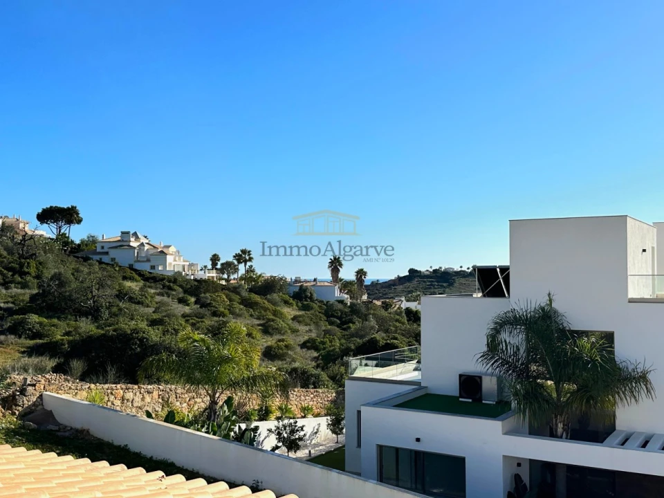 Moradia T4 para Venda em Albufeira e Olhos de Água Foto 46