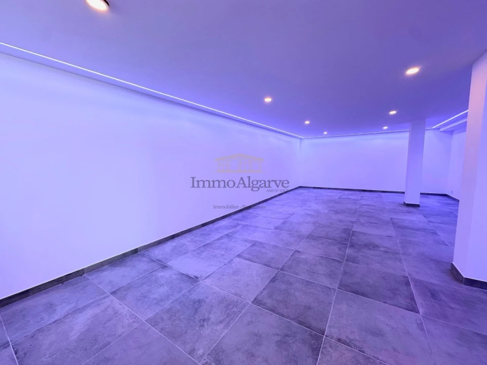 Moradia T4 para Venda em Albufeira e Olhos de Água Foto 56