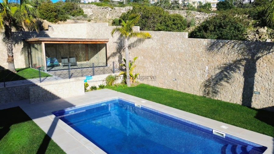 Moradia T4 para Venda em Albufeira e Olhos de Água Foto 2