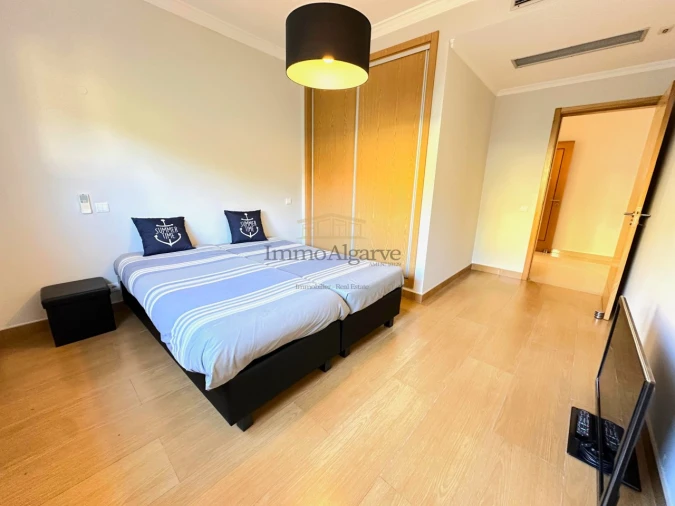 Moradia T4 para Venda em Albufeira e Olhos de Água Foto 37