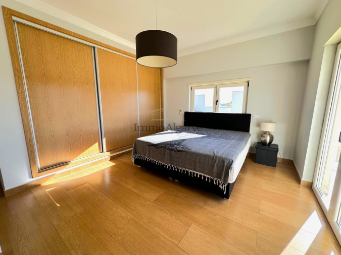 Moradia T4 para Venda em Albufeira e Olhos de Água Foto 41