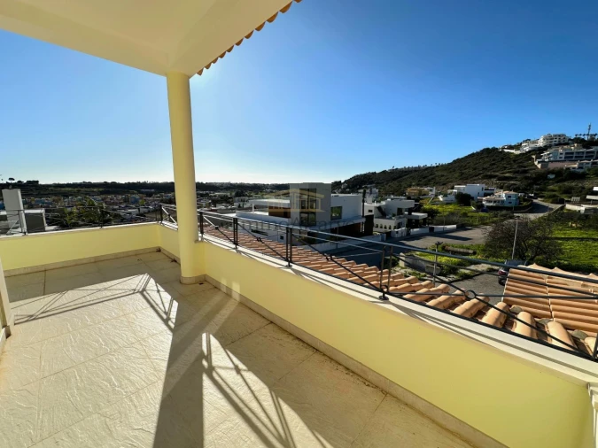 Moradia T4 para Venda em Albufeira e Olhos de Água Foto 44