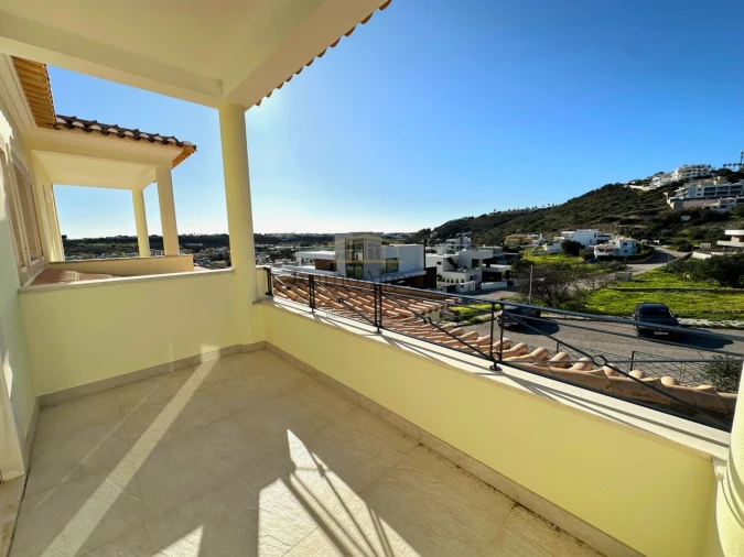 Moradia T4 para Venda em Albufeira e Olhos de Água Foto 51