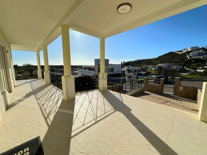 Moradia T4 para Venda em Albufeira e Olhos de Água Foto 58