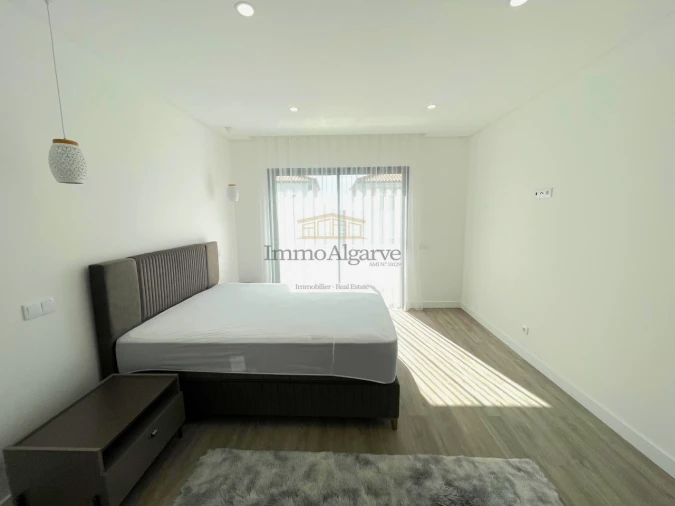 Moradia T3 para Venda em Albufeira e Olhos de Água Foto 21