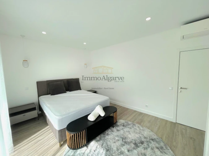 Moradia T3 para Venda em Albufeira e Olhos de Água Foto 26