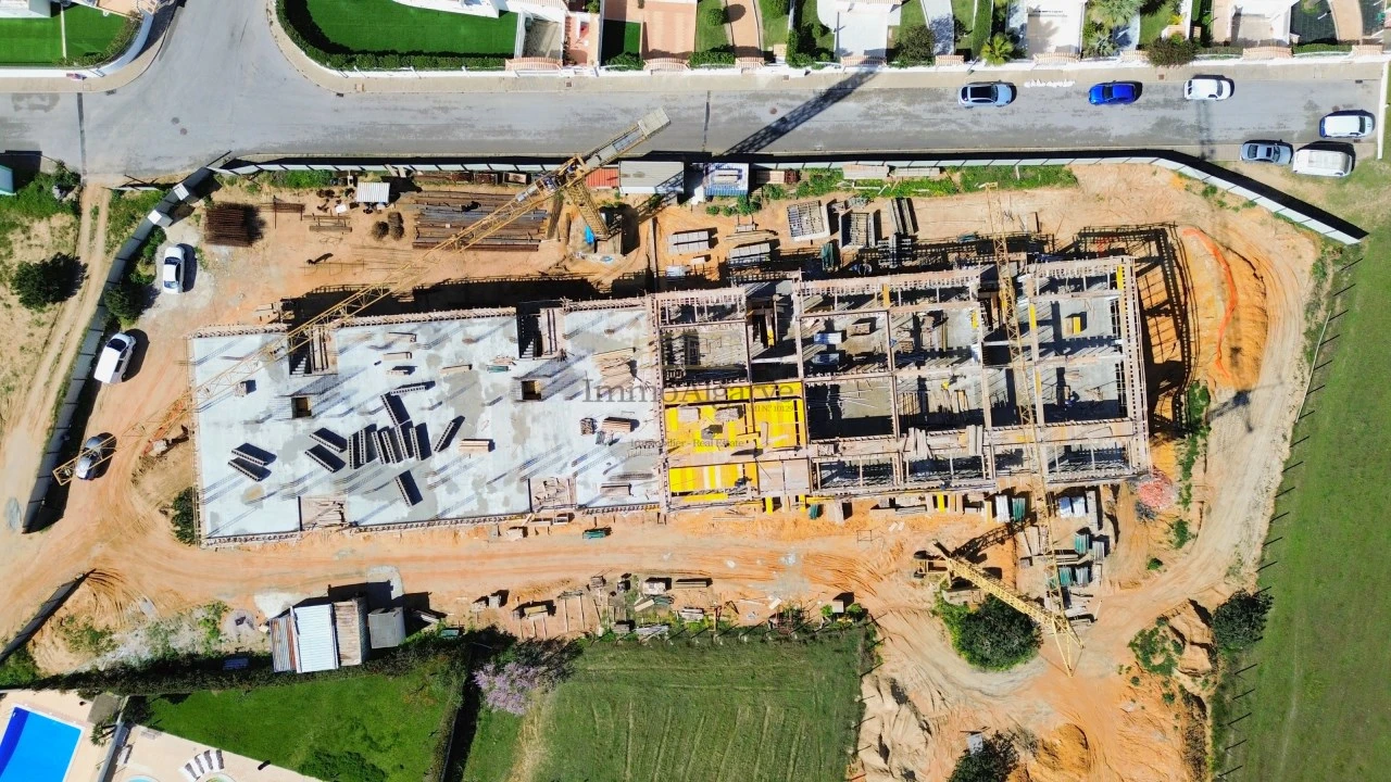 Apartamento T2 para Venda em Albufeira e Olhos de Água Foto 5