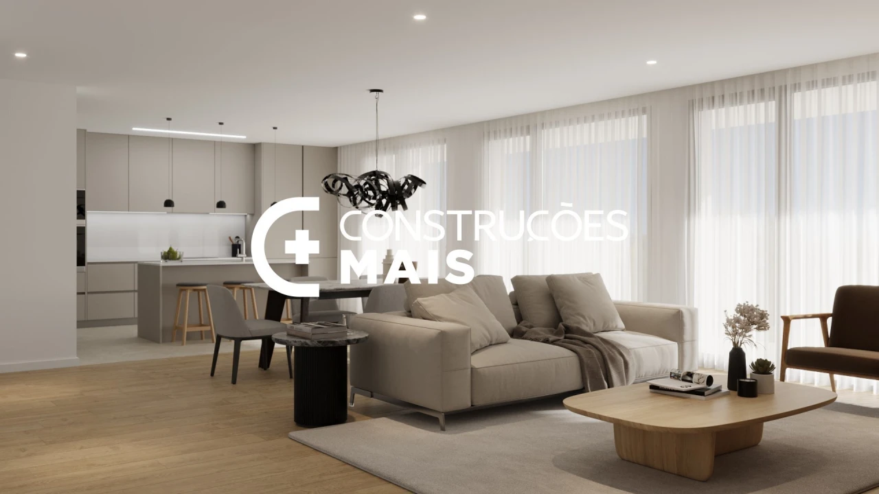 Apartamento T4 para Venda em Parceiros e Azoia Foto 1