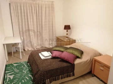 Apartamento T4 para Venda em Almada, Cova da Piedade, Pragal e Cacilhas