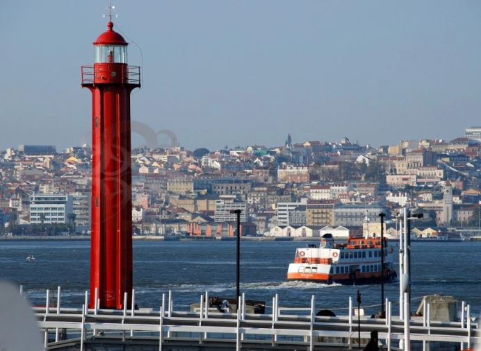 Apartamento T4 para Venda em Almada, Cova da Piedade, Pragal e Cacilhas Foto 17