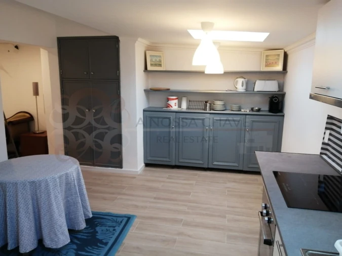 Apartamento T4 para Venda em Almada, Cova da Piedade, Pragal e Cacilhas Foto 1